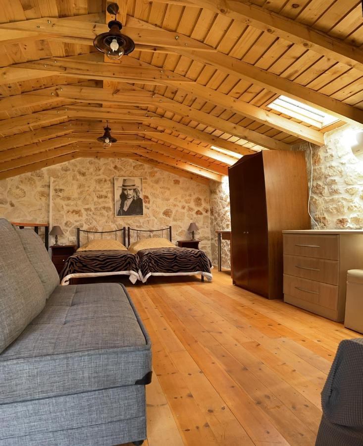Casa Petra - Stone Venkovský dům Argassi