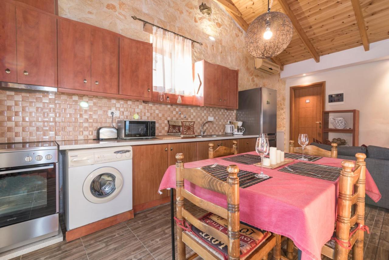 Casa Petra - Stone